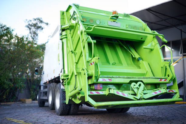 Best Commercial Junk Removal  in St Charles, IL