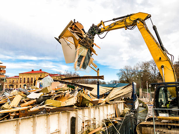 Best Garage Cleanout Services  in St Charles, IL